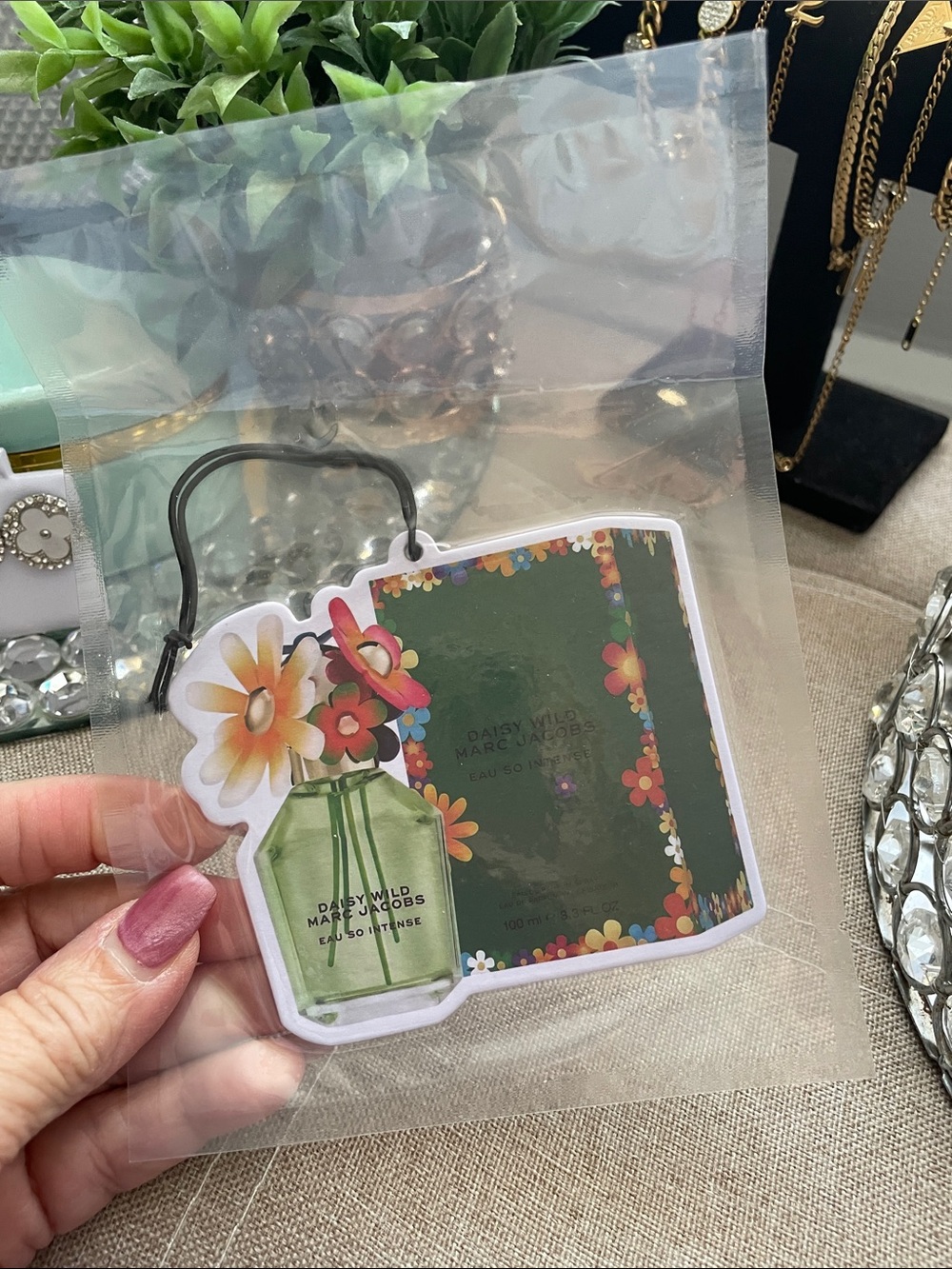 ✨Daisy Marc Jacobs Air Freshener✨NEW